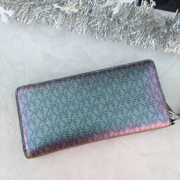 Sold Rare Michael Kors Hologram Continental Wallet - Picture 6 of 16